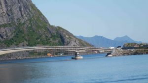 Brücke nach Hamnoya