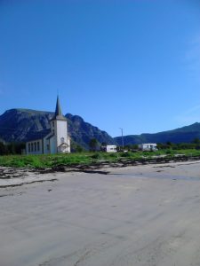 Kirche mit viiiiel Strand